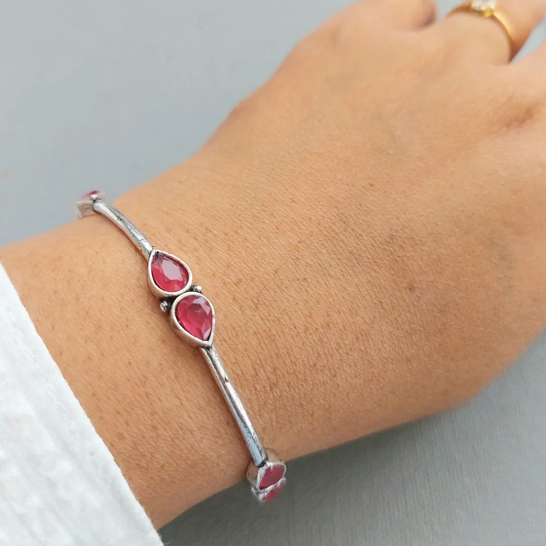 Adjustable Bracelet: Pink Silver Toned Bracelet