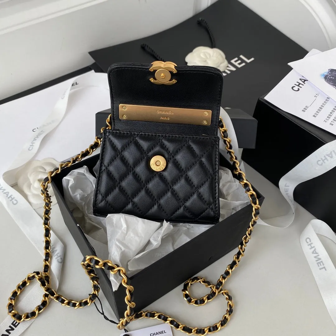 CHL Clutch With Chain Gold Hardware Black For Women, Women&#8217;s Handbags, Shoulder Bags 5.7in/14.5cm AP2945