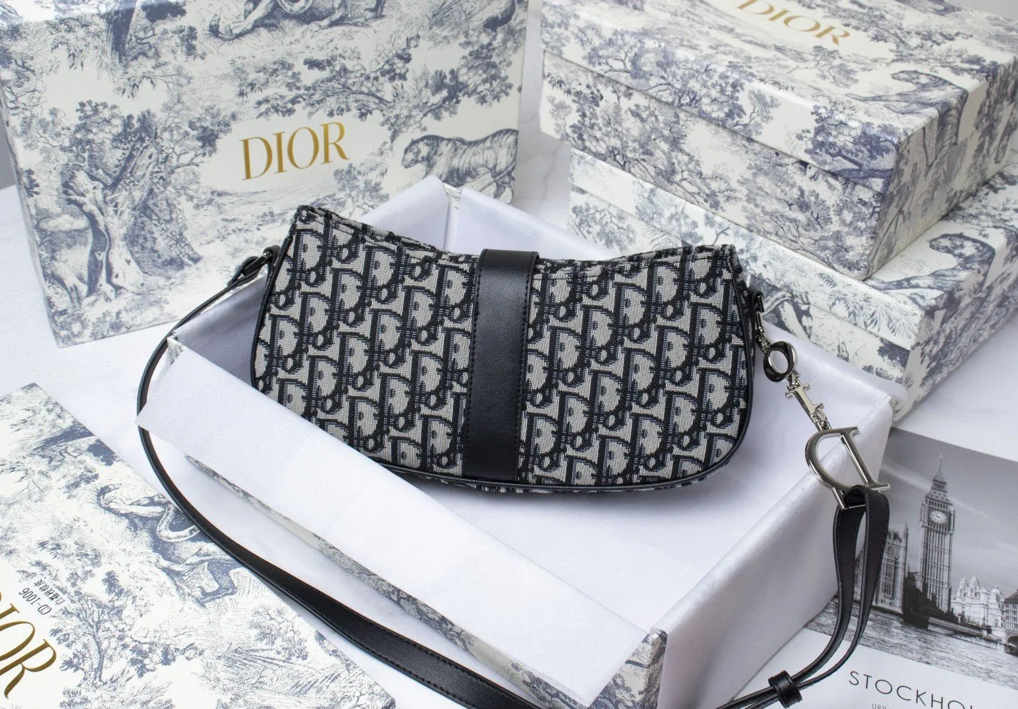 Designer Handbags DR 113