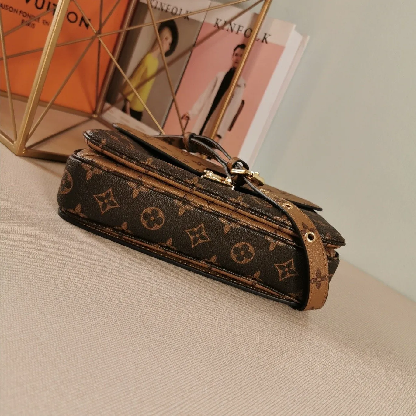 Designer Handbags LN 289