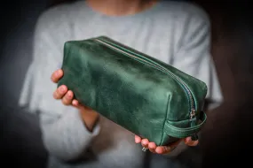 Leather Classic Dopp Kit & Travel Toiletry Bag - Crazy Horse Forest Green