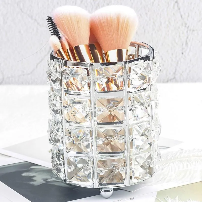 Luxurious Makeup Brush Organizer