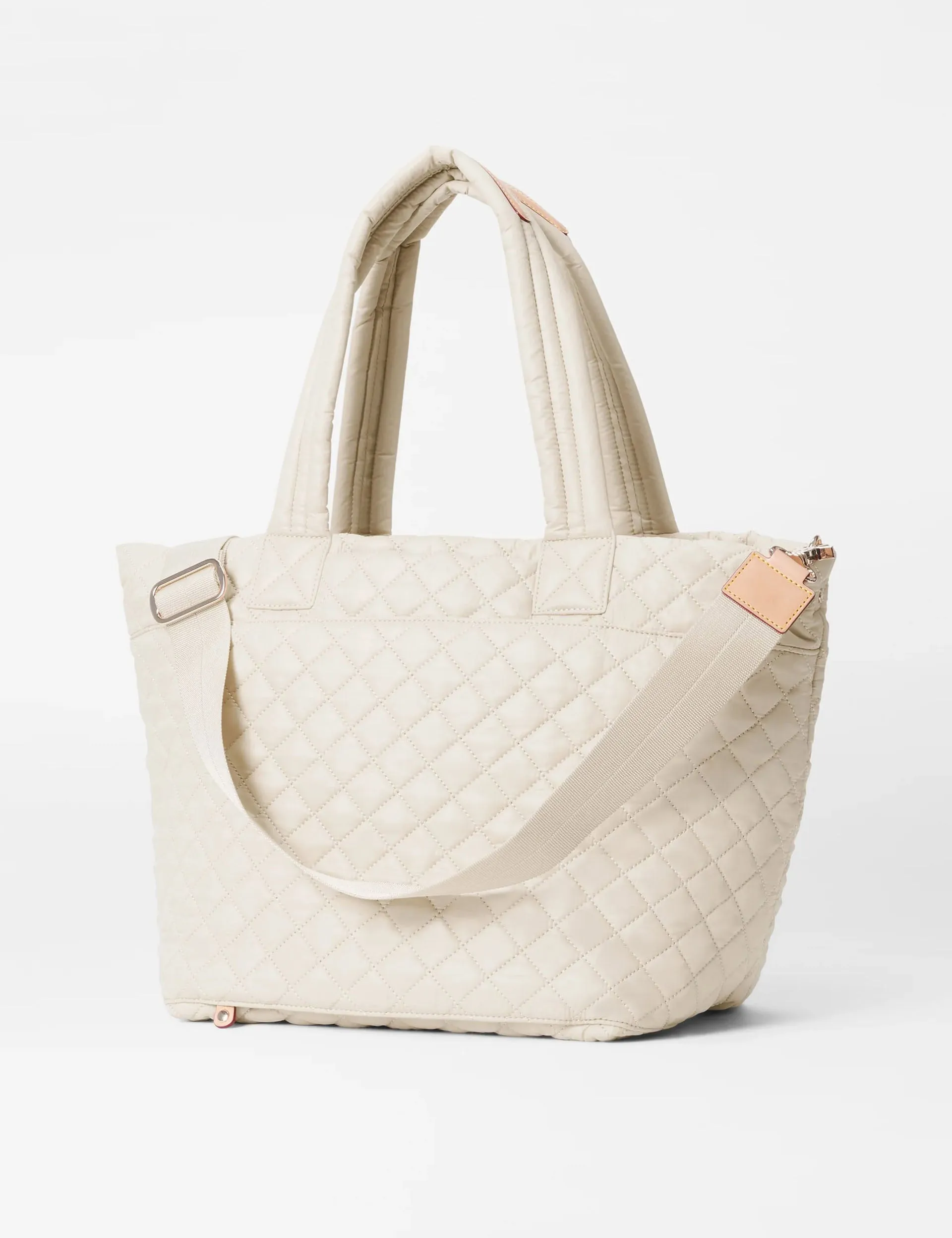 Medium Metro Tote Deluxe - Sandshell