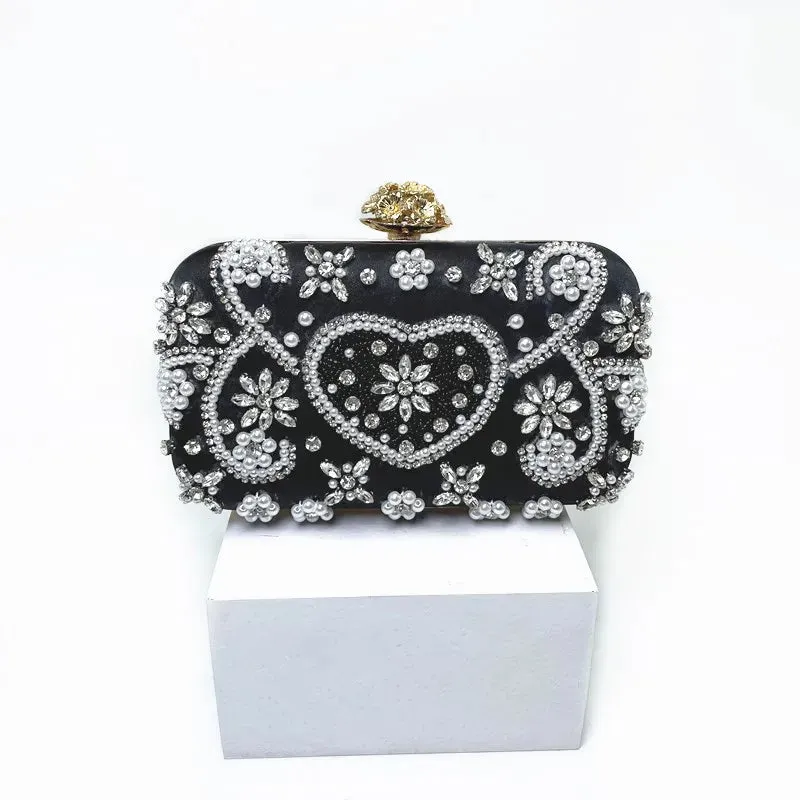 PERMANENTLY Heart Pattern Crystal Evening Clutch Bag