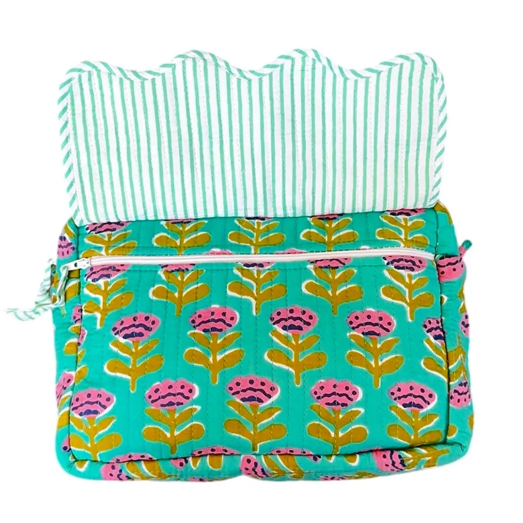 Scallop Pouch | Mint Rose